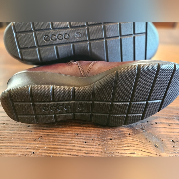 Ecco Finola Ankle Boot Chocolate Womens 5-5.5 - Picture 6 of 8